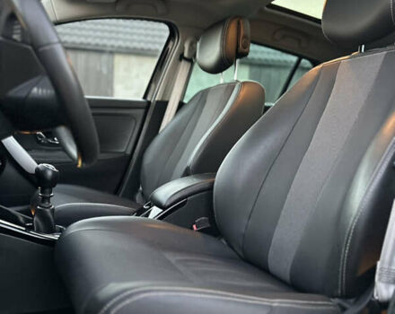 Черный Рено Меган, объемом двигателя 1.5 л и пробегом 270 тыс. км за 8900 $, фото 31 на Automoto.ua