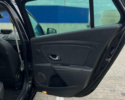 Черный Рено Меган, объемом двигателя 1.46 л и пробегом 216 тыс. км за 8500 $, фото 13 на Automoto.ua