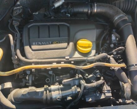 Чорний Рено Меган, об'ємом двигуна 1.6 л та пробігом 300 тис. км за 1740 $, фото 5 на Automoto.ua