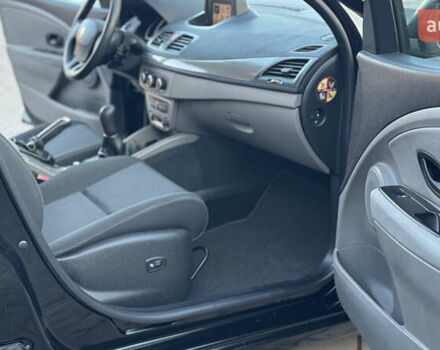 Черный Рено Меган, объемом двигателя 1.6 л и пробегом 199 тыс. км за 7900 $, фото 81 на Automoto.ua