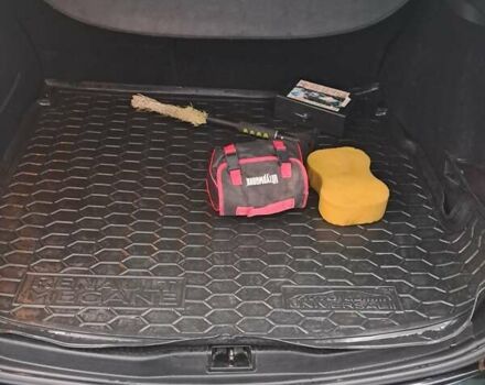 Чорний Рено Меган, об'ємом двигуна 1.46 л та пробігом 251 тис. км за 8300 $, фото 6 на Automoto.ua