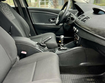 Черный Рено Меган, объемом двигателя 1.46 л и пробегом 221 тыс. км за 8100 $, фото 30 на Automoto.ua