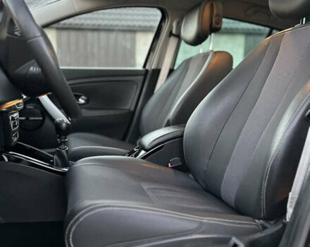 Черный Рено Меган, объемом двигателя 1.5 л и пробегом 270 тыс. км за 8900 $, фото 29 на Automoto.ua