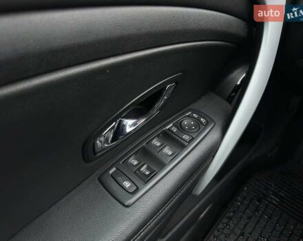 Черный Рено Меган, объемом двигателя 1.5 л и пробегом 227 тыс. км за 8499 $, фото 27 на Automoto.ua