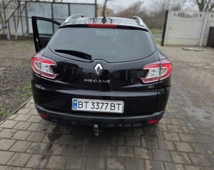 Черный Рено Меган, объемом двигателя 1.5 л и пробегом 197 тыс. км за 8000 $, фото 3 на Automoto.ua