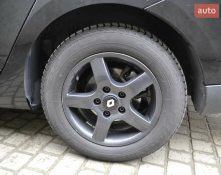 Черный Рено Меган, объемом двигателя 1.46 л и пробегом 220 тыс. км за 8999 $, фото 20 на Automoto.ua