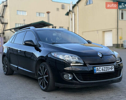 Рено Меган 2012 в Луцке на Automoto.ua Черный Рено Меган, объемом двигателя 1.46 л и пробегом 246 тыс. км за 7600 $, фото 3 на Automoto.ua