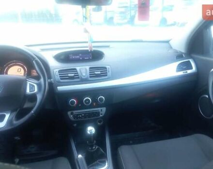 Чорний Рено Меган, об'ємом двигуна 1.6 л та пробігом 174 тис. км за 7800 $, фото 10 на Automoto.ua