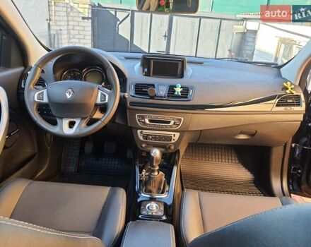 Черный Рено Меган, объемом двигателя 1.46 л и пробегом 200 тыс. км за 10000 $, фото 10 на Automoto.ua