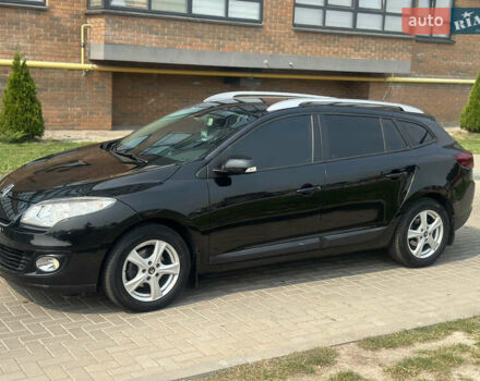 Черный Рено Меган, объемом двигателя 1.5 л и пробегом 236 тыс. км за 7250 $, фото 1 на Automoto.ua