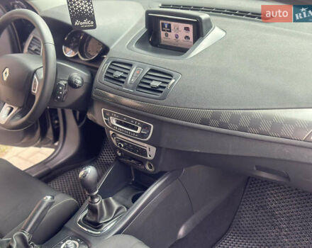 Черный Рено Меган, объемом двигателя 1.5 л и пробегом 236 тыс. км за 7250 $, фото 14 на Automoto.ua