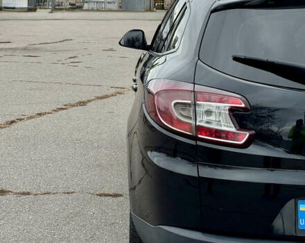 Черный Рено Меган, объемом двигателя 1.5 л и пробегом 240 тыс. км за 8200 $, фото 6 на Automoto.ua