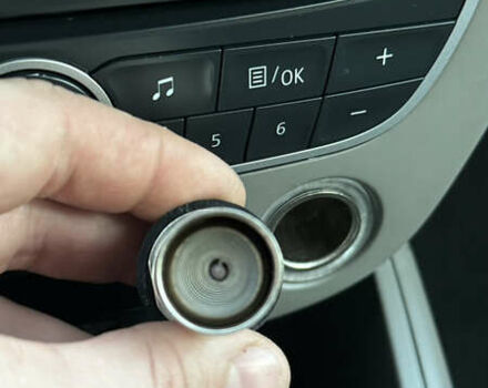 Черный Рено Меган, объемом двигателя 1.6 л и пробегом 199 тыс. км за 7900 $, фото 91 на Automoto.ua