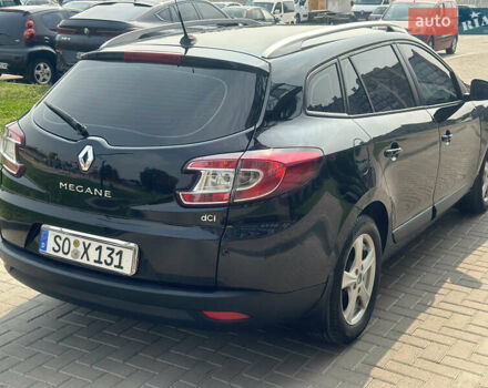Черный Рено Меган, объемом двигателя 1.5 л и пробегом 236 тыс. км за 7250 $, фото 5 на Automoto.ua