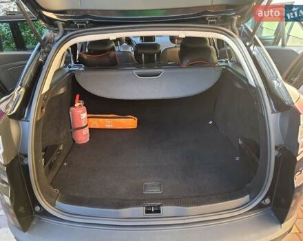 Черный Рено Меган, объемом двигателя 1.46 л и пробегом 200 тыс. км за 10000 $, фото 17 на Automoto.ua