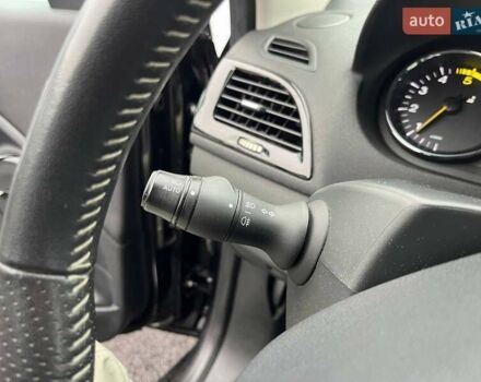 Черный Рено Меган, объемом двигателя 1.46 л и пробегом 259 тыс. км за 8290 $, фото 16 на Automoto.ua