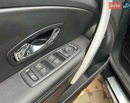 Черный Рено Меган, объемом двигателя 1.5 л и пробегом 261 тыс. км за 8500 $, фото 14 на Automoto.ua