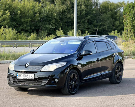 Черный Рено Меган, объемом двигателя 1.46 л и пробегом 300 тыс. км за 6999 $, фото 9 на Automoto.ua