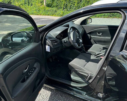 Черный Рено Меган, объемом двигателя 1.46 л и пробегом 273 тыс. км за 8800 $, фото 10 на Automoto.ua