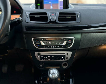 Черный Рено Меган, объемом двигателя 1.5 л и пробегом 270 тыс. км за 8900 $, фото 27 на Automoto.ua