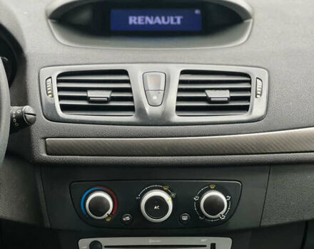 Черный Рено Меган, объемом двигателя 1.46 л и пробегом 221 тыс. км за 8100 $, фото 34 на Automoto.ua