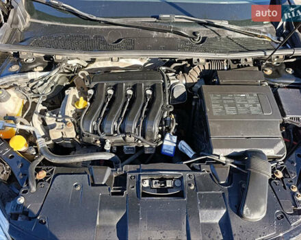 Чорний Рено Меган, об'ємом двигуна 1.6 л та пробігом 183 тис. км за 7500 $, фото 30 на Automoto.ua