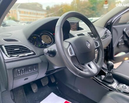 Чорний Рено Меган, об'ємом двигуна 1.5 л та пробігом 269 тис. км за 9390 $, фото 23 на Automoto.ua