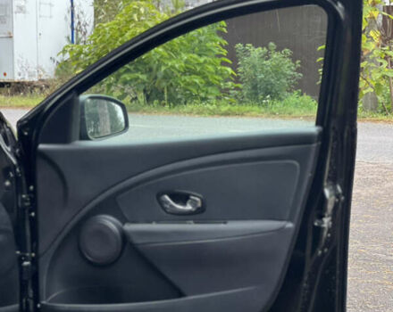 Черный Рено Меган, объемом двигателя 1.46 л и пробегом 221 тыс. км за 8100 $, фото 19 на Automoto.ua