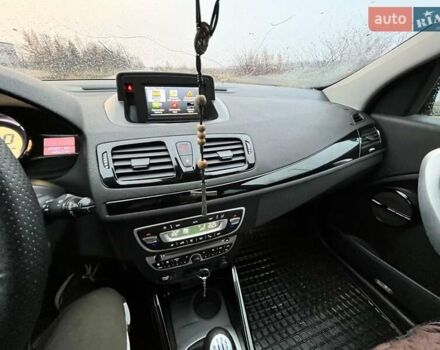 Черный Рено Меган, объемом двигателя 1.46 л и пробегом 297 тыс. км за 7000 $, фото 12 на Automoto.ua