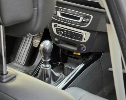 Чорний Рено Меган, об'ємом двигуна 1.5 л та пробігом 238 тис. км за 8900 $, фото 18 на Automoto.ua