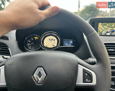 Чорний Рено Меган, об'ємом двигуна 1.46 л та пробігом 182 тис. км за 7500 $, фото 13 на Automoto.ua
