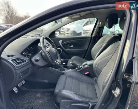 Черный Рено Меган, объемом двигателя 1.4 л и пробегом 148 тыс. км за 7299 $, фото 18 на Automoto.ua
