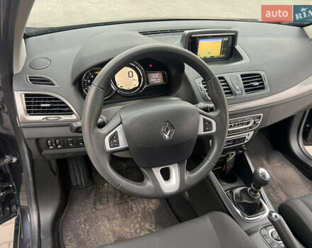 Черный Рено Меган, объемом двигателя 1.5 л и пробегом 233 тыс. км за 8200 $, фото 15 на Automoto.ua