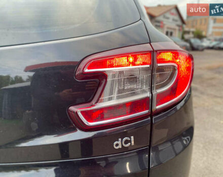 Черный Рено Меган, объемом двигателя 1.5 л и пробегом 269 тыс. км за 9390 $, фото 10 на Automoto.ua