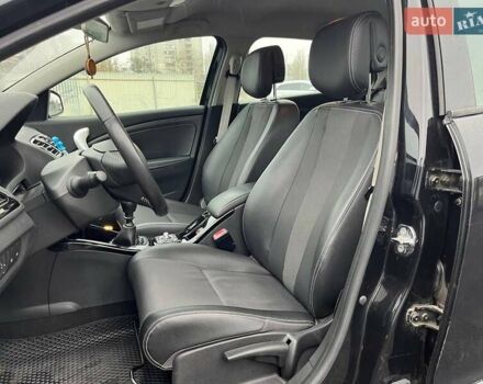 Черный Рено Меган, объемом двигателя 1.46 л и пробегом 259 тыс. км за 8290 $, фото 7 на Automoto.ua