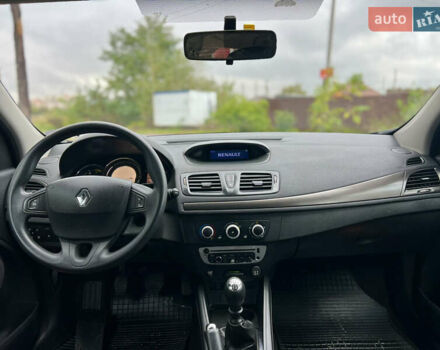 Черный Рено Меган, объемом двигателя 1.46 л и пробегом 221 тыс. км за 8100 $, фото 32 на Automoto.ua