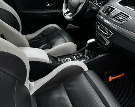 Черный Рено Меган, объемом двигателя 1.46 л и пробегом 256 тыс. км за 9000 $, фото 9 на Automoto.ua