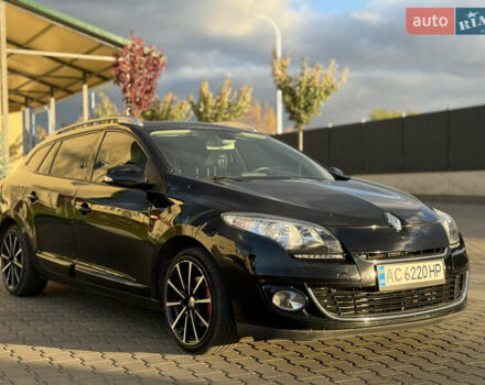 Рено Меган 2012 в Луцке на Automoto.ua Черный Рено Меган, объемом двигателя 1.46 л и пробегом 246 тыс. км за 7600 $, фото 16 на Automoto.ua