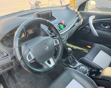 Чорний Рено Меган, об'ємом двигуна 1.6 л та пробігом 300 тис. км за 1740 $, фото 3 на Automoto.ua