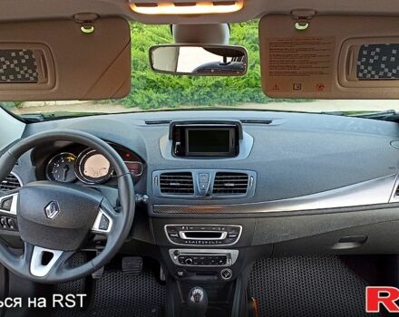 Черный Рено Меган, объемом двигателя 1.5 л и пробегом 273 тыс. км за 7700 $, фото 8 на Automoto.ua