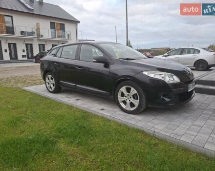 Черный Рено Меган, объемом двигателя 1.5 л и пробегом 400 тыс. км за 6700 $, фото 4 на Automoto.ua