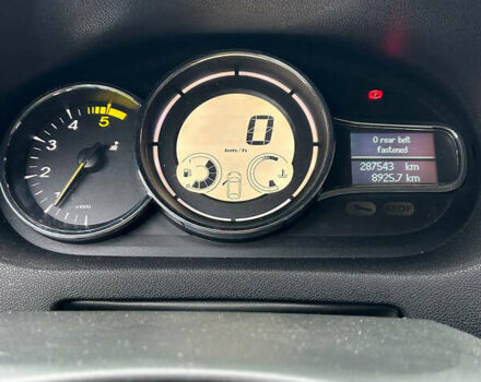 Чорний Рено Меган, об'ємом двигуна 1.46 л та пробігом 287 тис. км за 7700 $, фото 13 на Automoto.ua