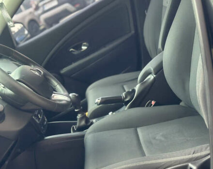 Черный Рено Меган, объемом двигателя 1.5 л и пробегом 236 тыс. км за 7250 $, фото 12 на Automoto.ua