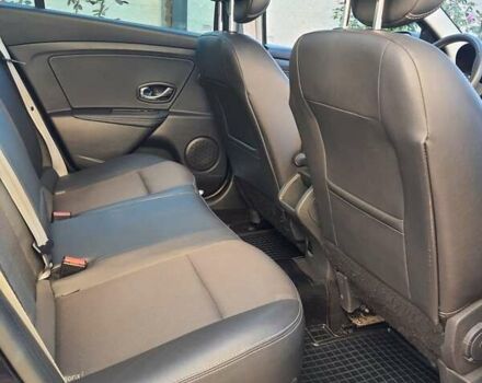 Черный Рено Меган, объемом двигателя 1.46 л и пробегом 200 тыс. км за 10000 $, фото 26 на Automoto.ua