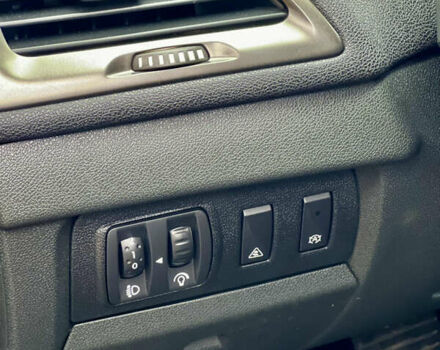 Черный Рено Меган, объемом двигателя 1.46 л и пробегом 221 тыс. км за 8100 $, фото 36 на Automoto.ua