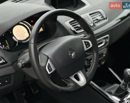 Черный Рено Меган, объемом двигателя 1.5 л и пробегом 227 тыс. км за 8499 $, фото 25 на Automoto.ua