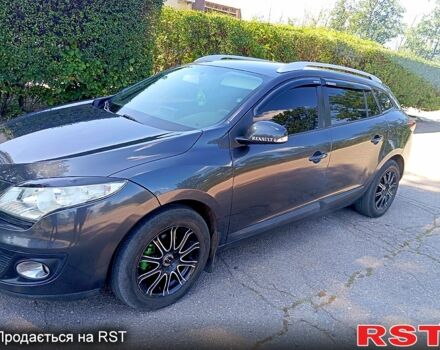 Черный Рено Меган, объемом двигателя 1.5 л и пробегом 249 тыс. км за 7200 $, фото 4 на Automoto.ua