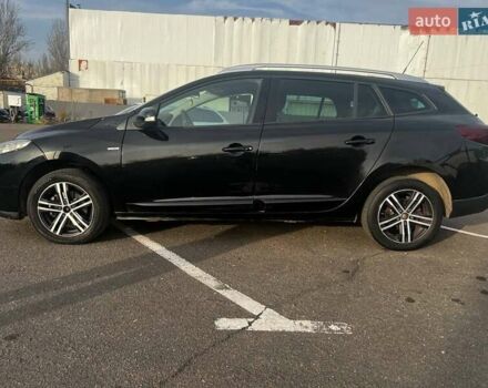 Черный Рено Меган, объемом двигателя 1.5 л и пробегом 298 тыс. км за 6999 $, фото 3 на Automoto.ua