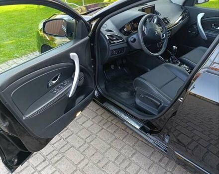 Черный Рено Меган, объемом двигателя 1.2 л и пробегом 124 тыс. км за 6800 $, фото 17 на Automoto.ua