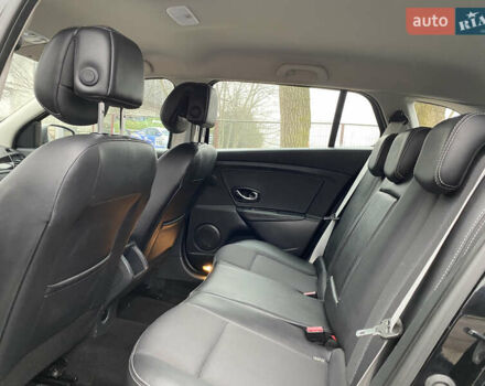 Черный Рено Меган, объемом двигателя 1.46 л и пробегом 250 тыс. км за 8600 $, фото 13 на Automoto.ua